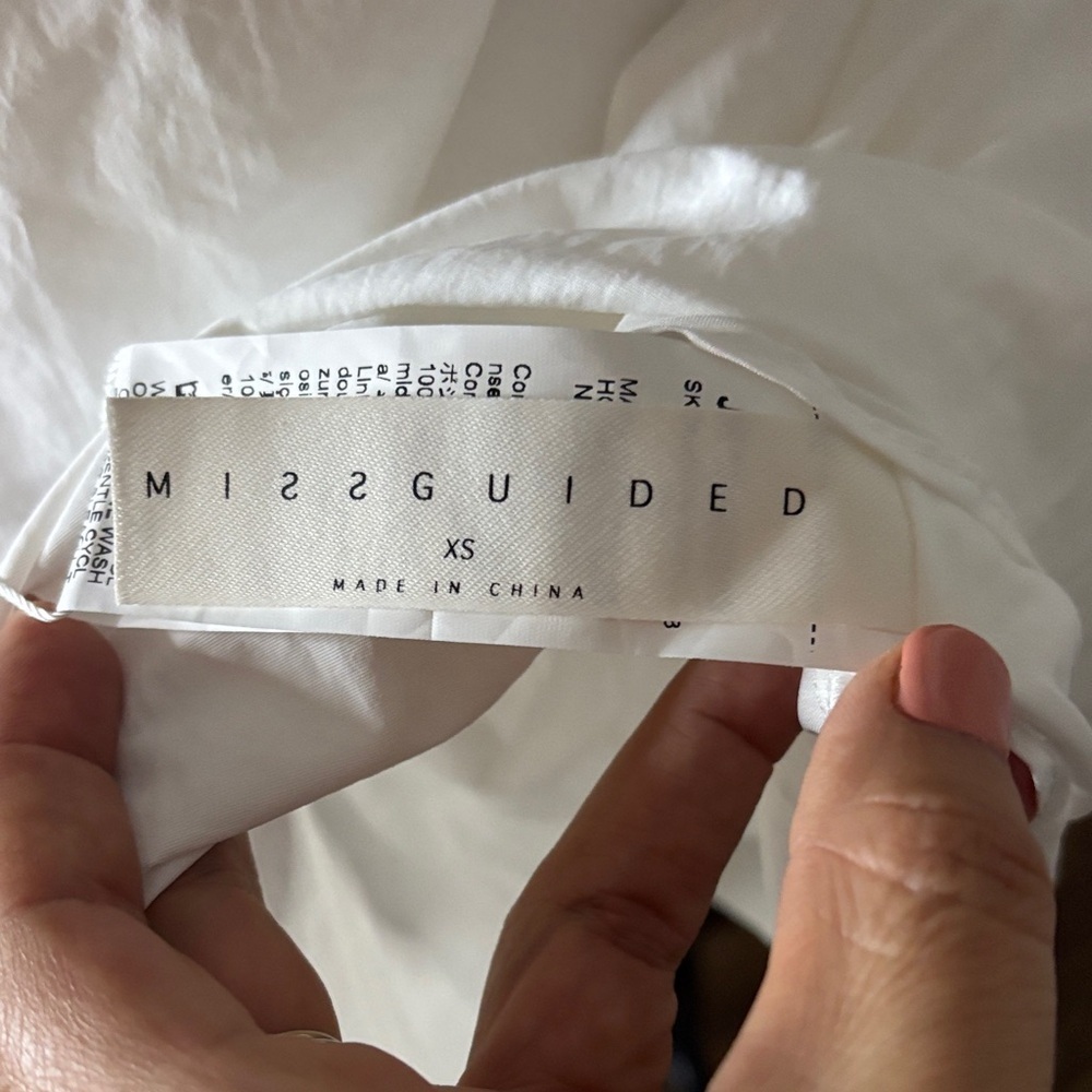 Missguided+ White Mini Dress with Spaghetti Straps - Picture 2 of 6